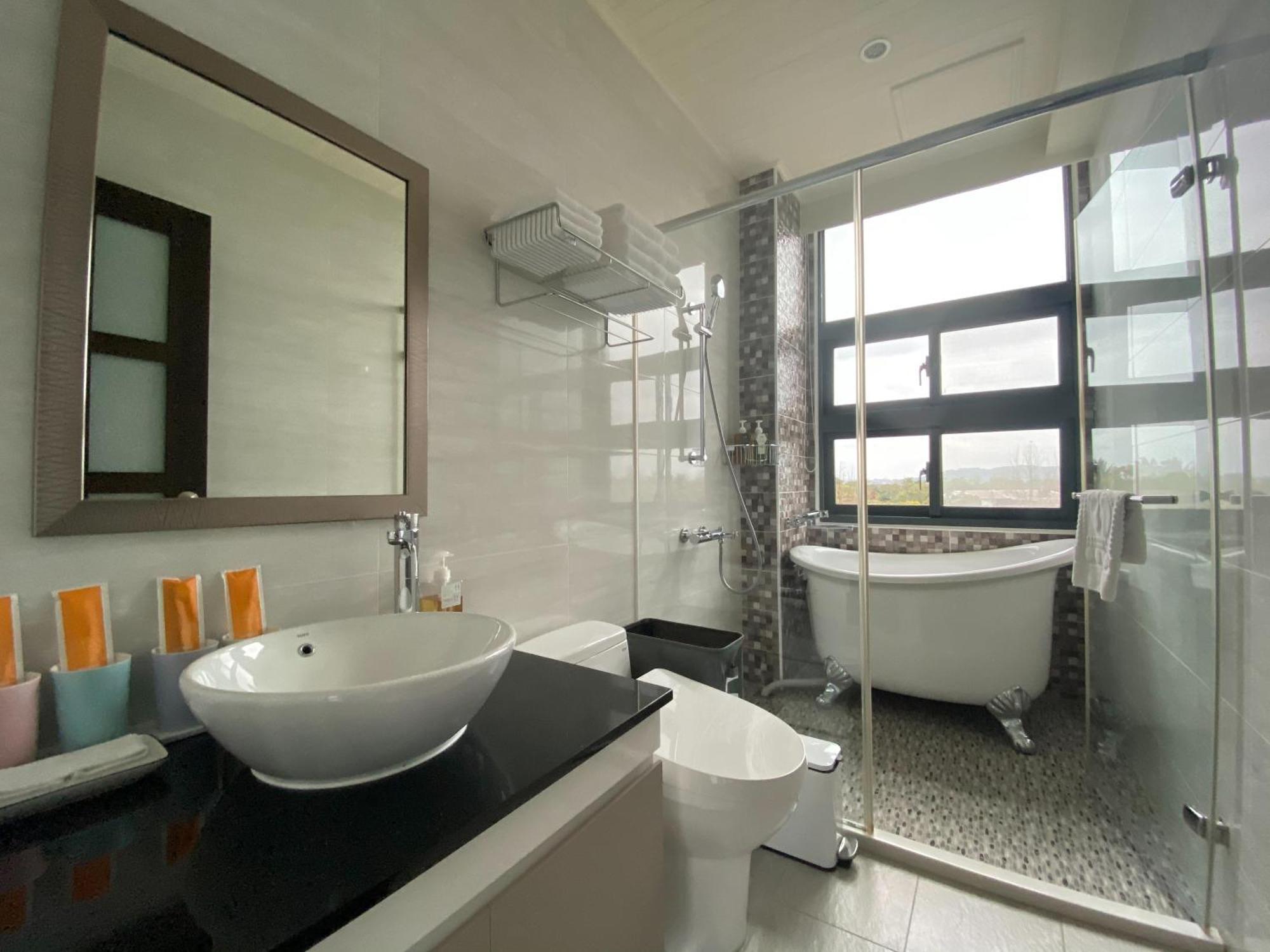 Follow The Cloud B&B Jialin Номер фото